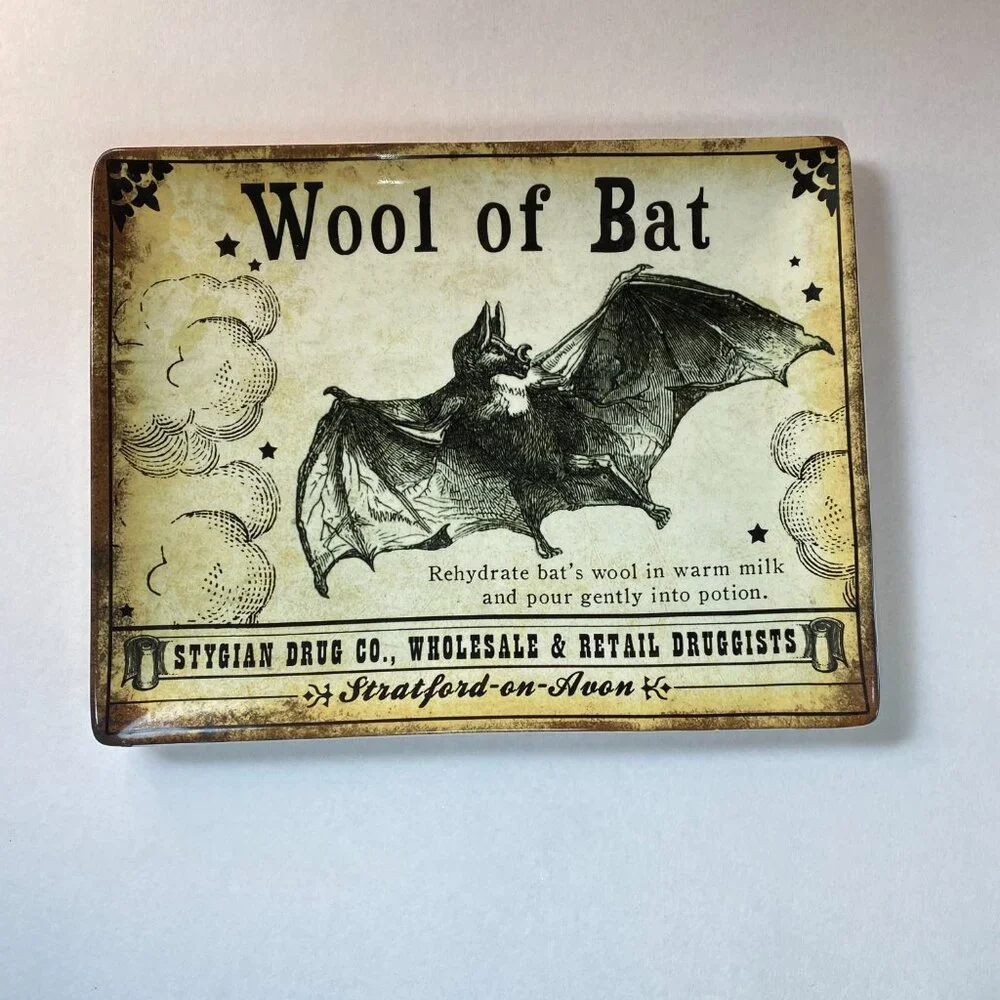 2012 Williams Sonoma Halloween Potion by Lori Fury Wool of Bat Large Platter